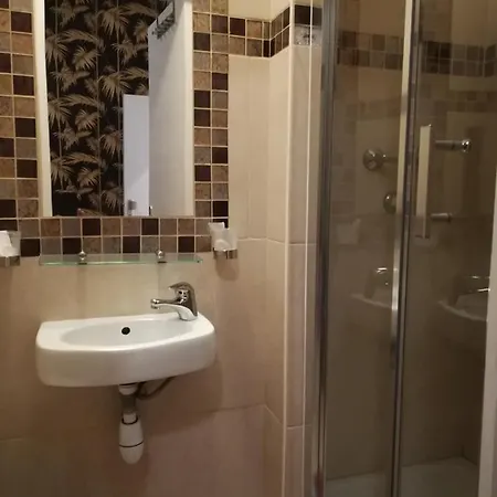 Pearl Apartament *