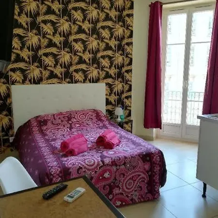 Pearl Apartament Nicea